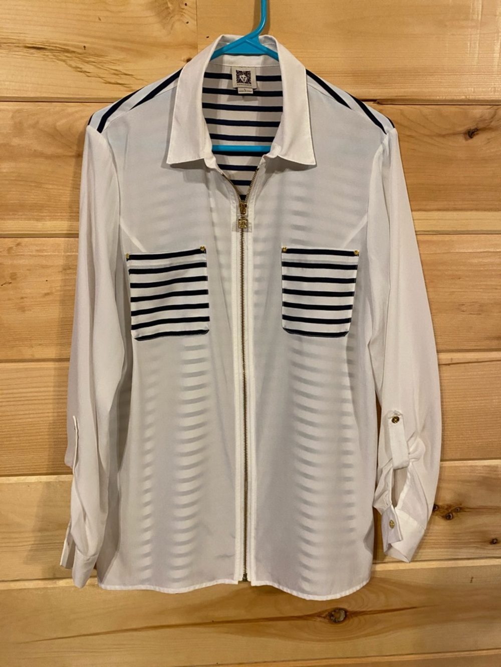 $15-Anne Klein  large White Zip-Front Shirt with Navy Stripe Pocket Detail